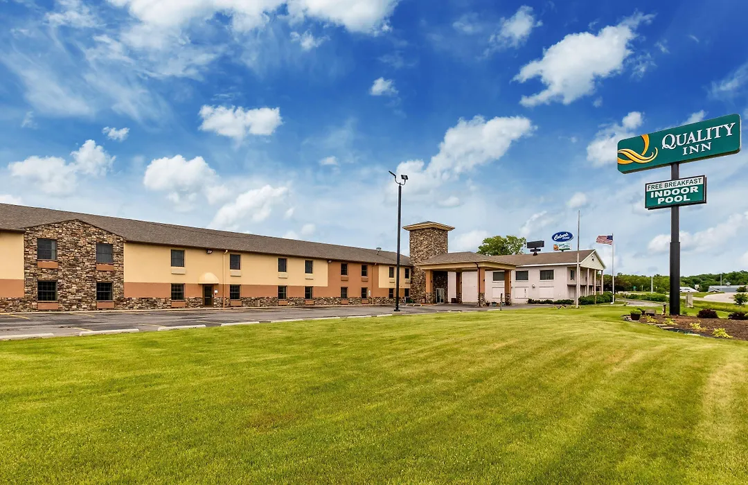 Quality Inn Newton At I-80-1